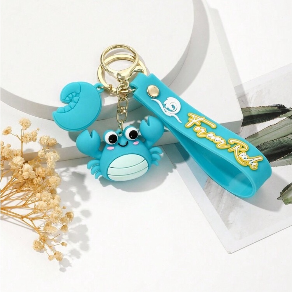 Blue Crab Keychain - Picture 1 of 7